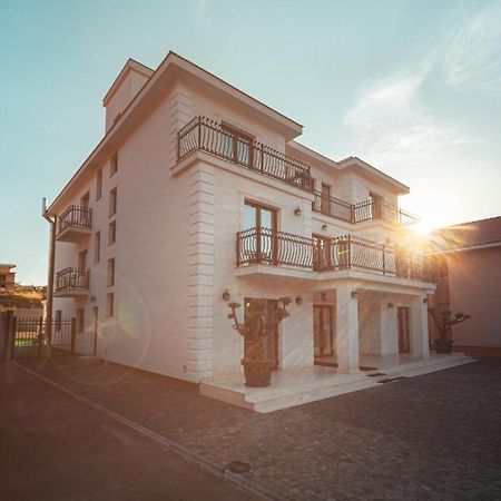 Vila Venus Сынмартин Экстерьер фото